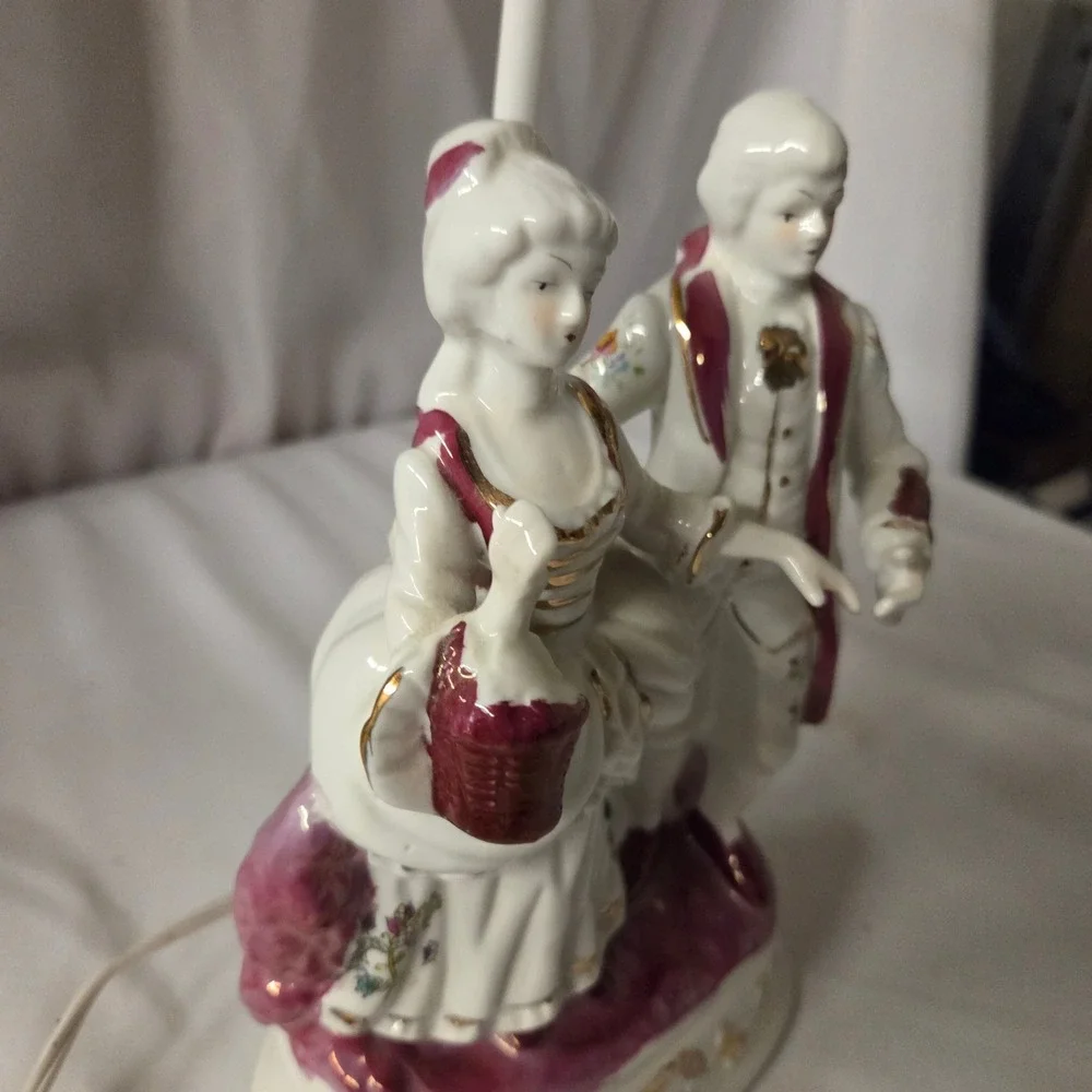 Vintage Porcelain Courting Couple Table Lamp Frosted Glass Tulip Shade Burgundy